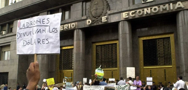 Historia de la Crisis Monetaria El Corralito, Argentina